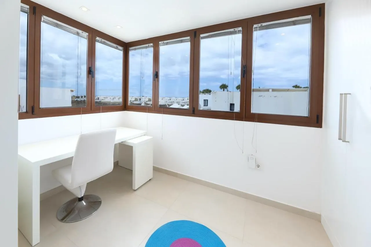 Tisalaya, Central 4 Bed Pdc Puerto del Carmen  0*, Puerto del Carmen (Lanzarote) Spain